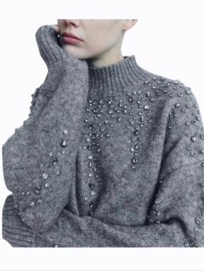 Zara Womens Rhinestones Embellished Knit Cropped Sweater Medium Wool Blend Gray